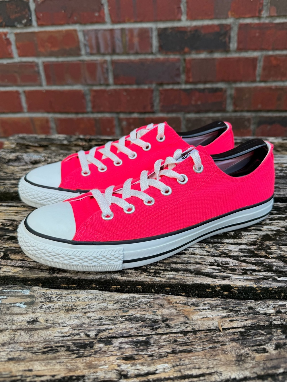 Converse Chuck Taylor All Star Unisex M-7 W-9 Pink Low Top Canvas Sneakers X2 - Picture 11 of 14